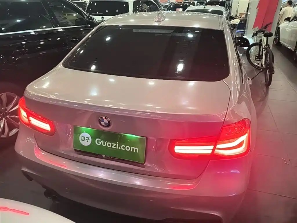 BMW 3 Series 2017 320Li M Sport фото 6