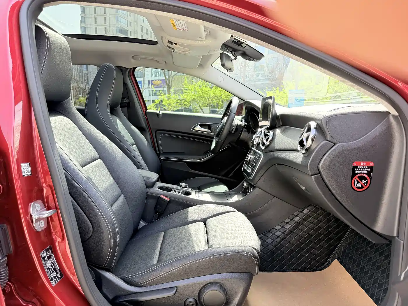 Mercedes-Benz GLA 2018 GLA 200 Fashion фото 22