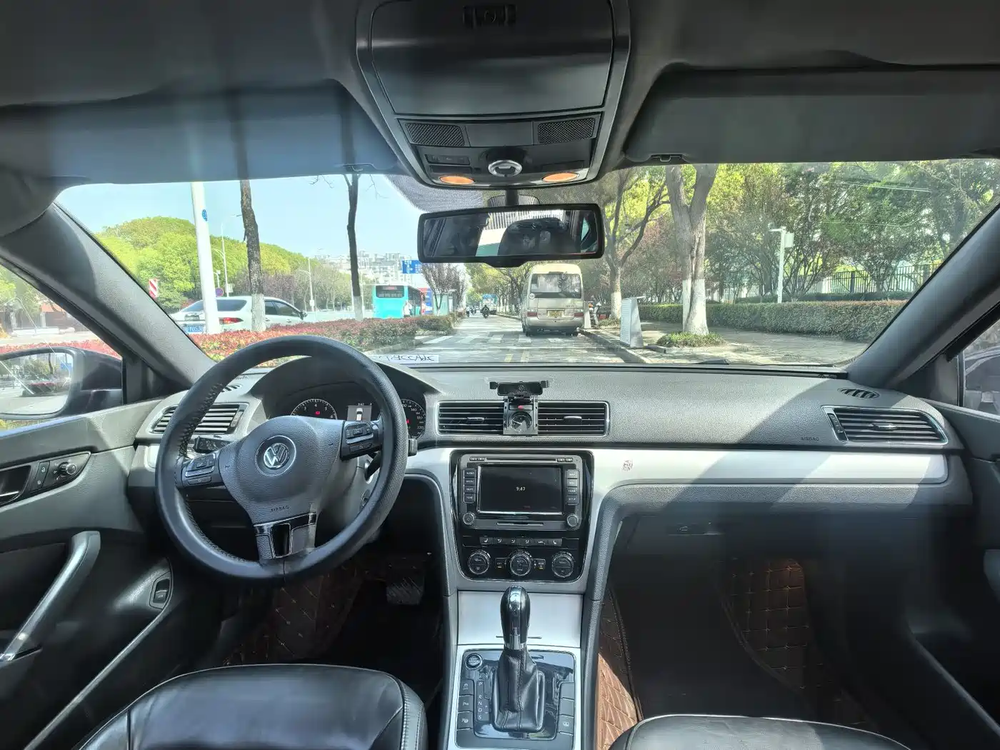 Volkswagen Passat 2011 2.0TSI DSG Ultimate фото 13