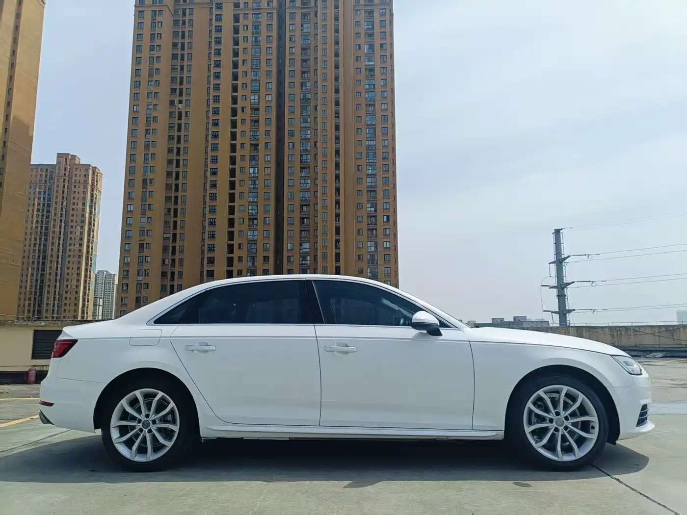 Audi A4L 2018 30th Anniversary 40 TFSI Fashion фото 3
