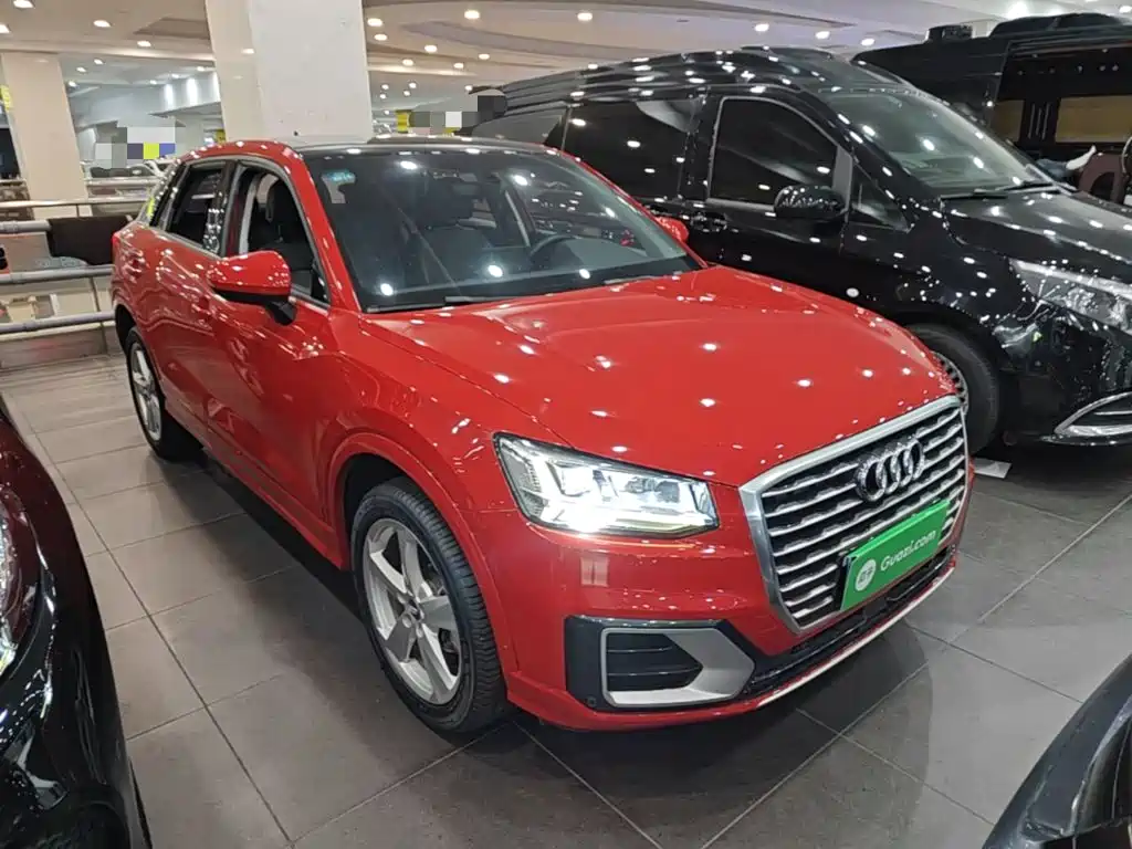 Фото 4 - Audi Q2L