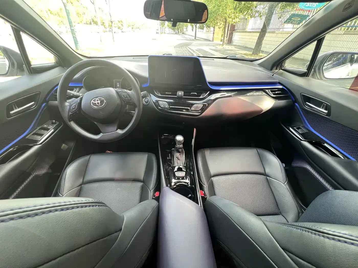 Toyota C-HR 2020 2020 Model 2.0L Leading