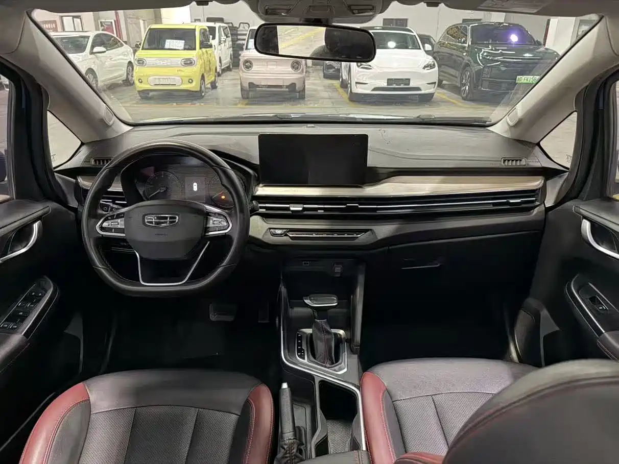 Geely Vision X3 2022 2021 PRO 1.5L CVT Premium