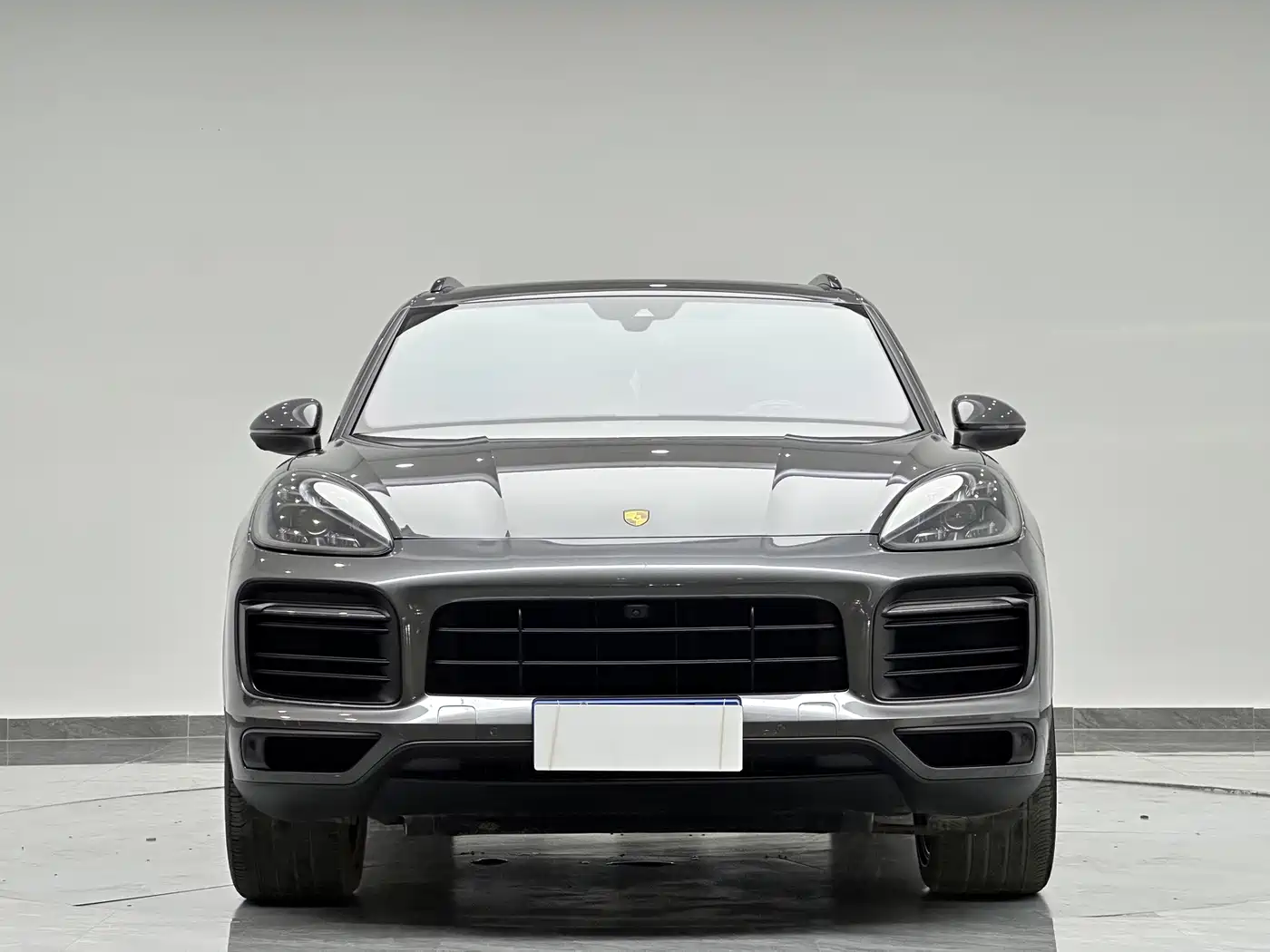 Фото 2 - Porsche Cayenne