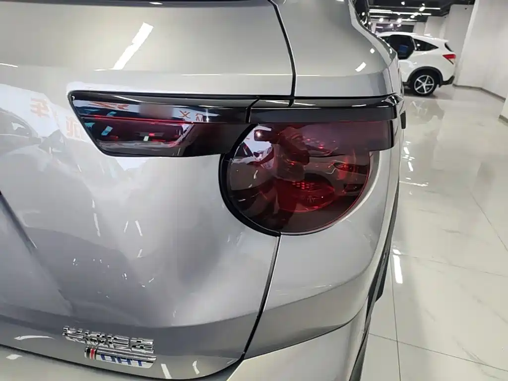 Haval Second-Generation Big Dog New Energy 2024 2023 DHT-PHEV 105km Trendy Electric Edition Plus