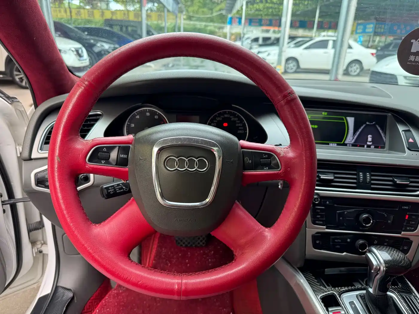 Audi A4L 2012 2.0 TFSI Auto Standard фото 8