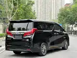 Фото 6 - Toyota Alphard