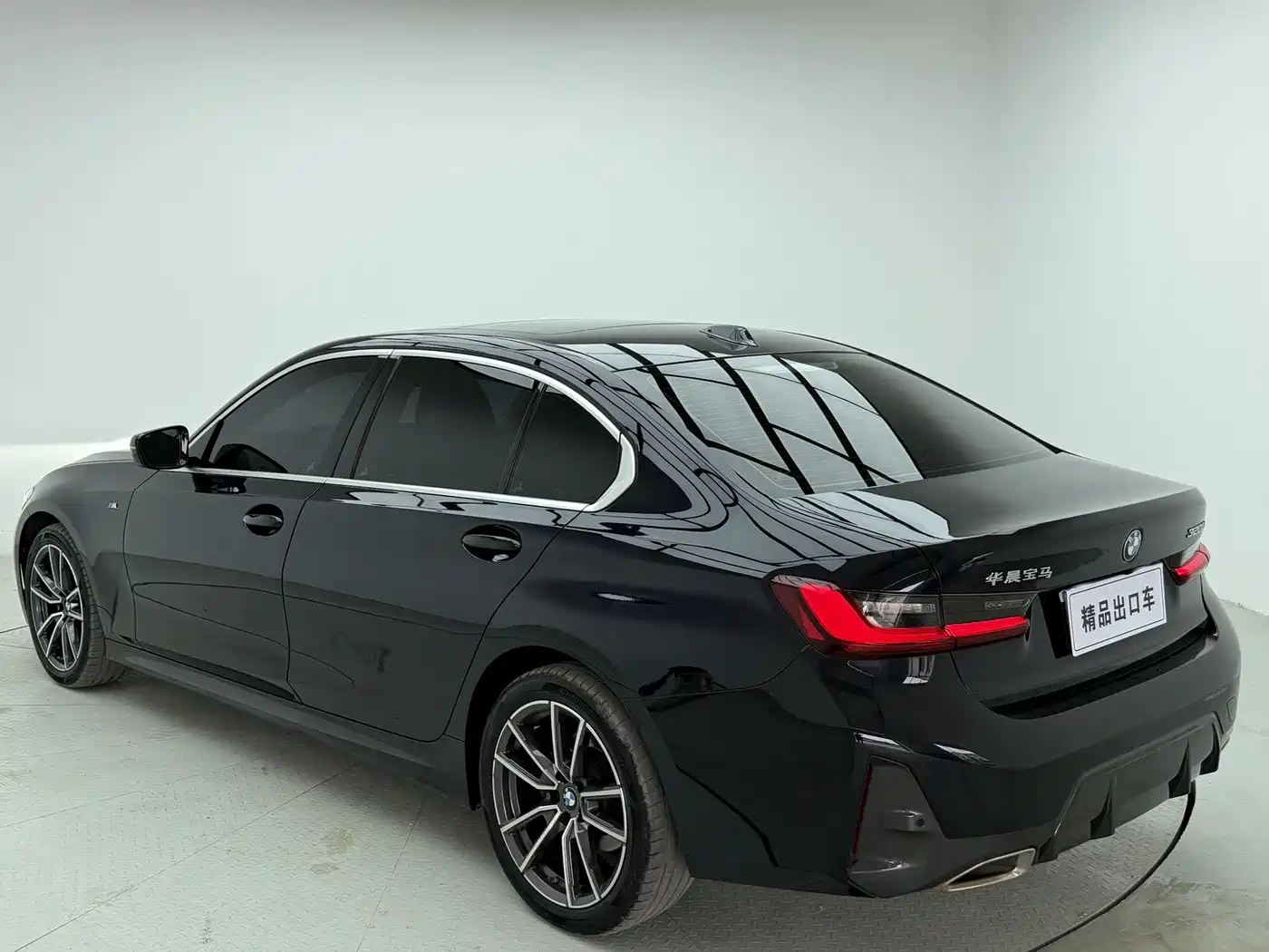 BMW 3 Series 2023 320Li M Sport Package фото 4