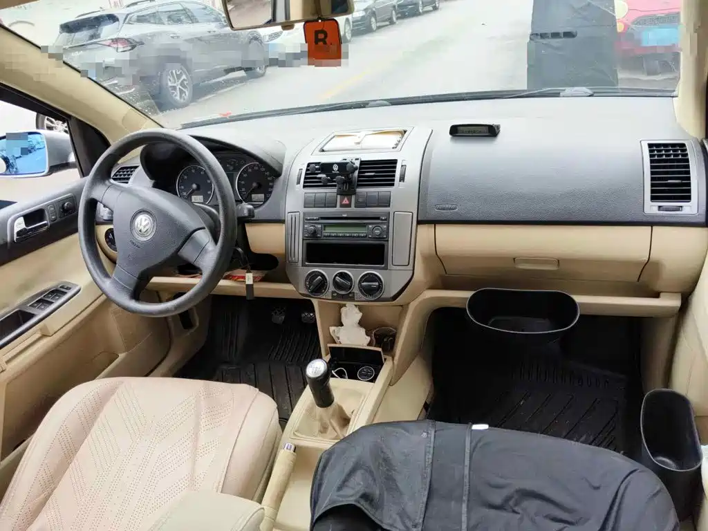 Volkswagen Polo 2009 2009 Jingqu 1.4L Manual Elegant Comfort Edition