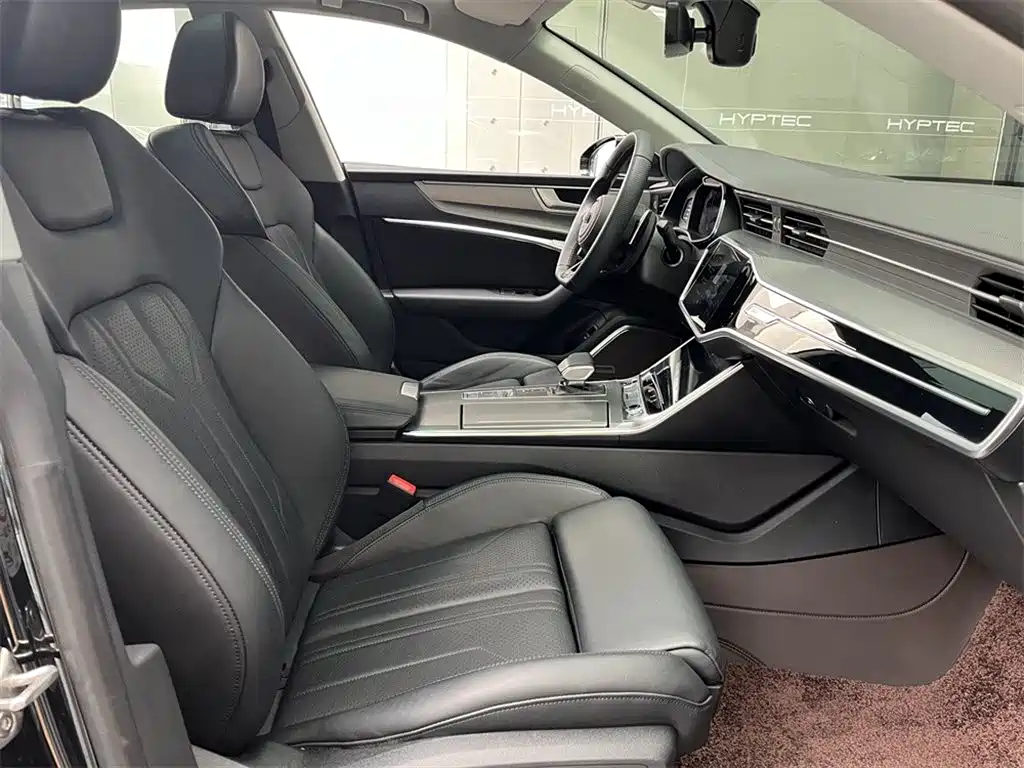 Audi A7 2024 2023 Model 45 TFSI Premium Selection Edition
