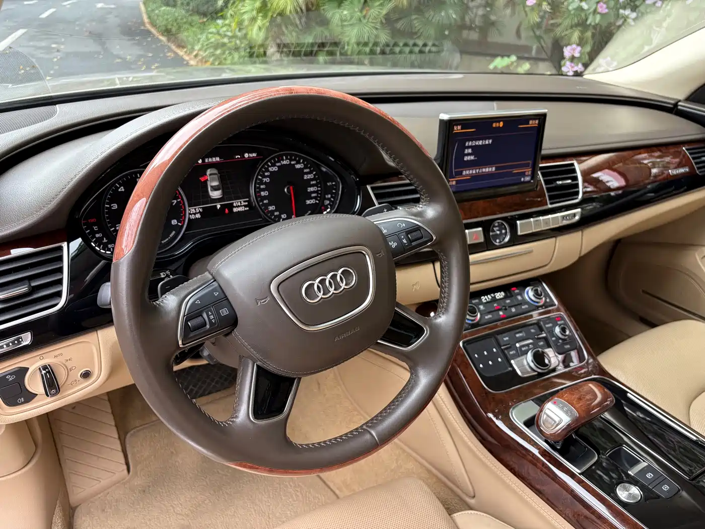 Audi A8 2012 A8L 50 TFSI quattro Luxury фото 15