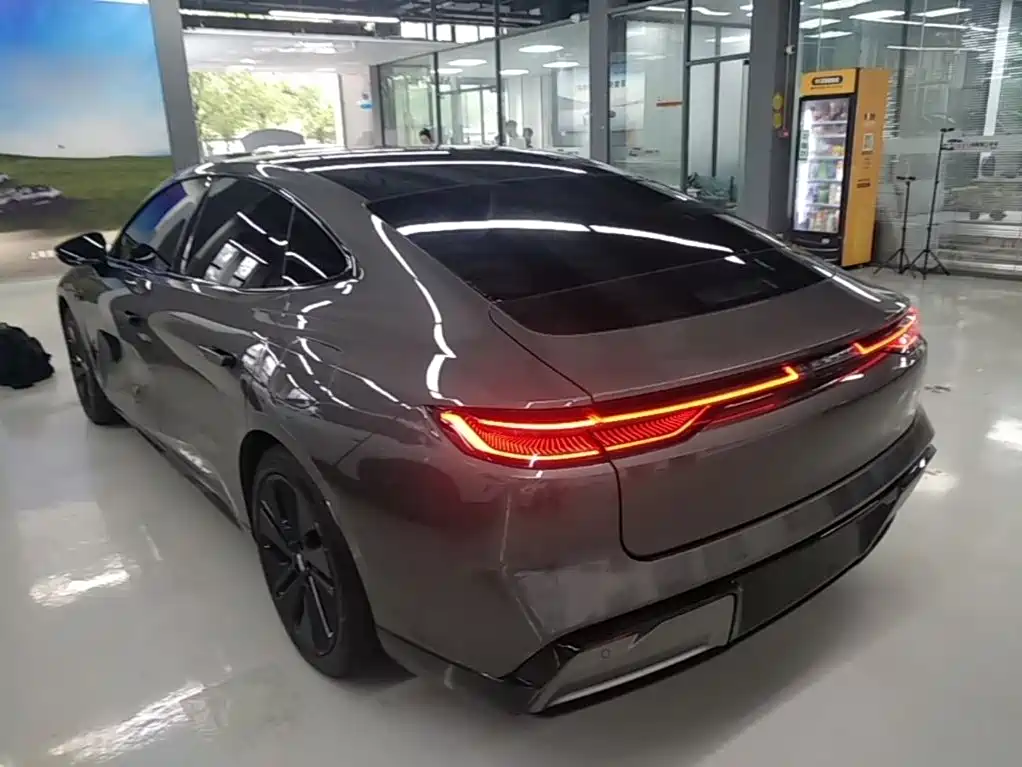 Geely Galaxy Galaxy E8 2024 2024 665km RWD Starship Voyager Edition