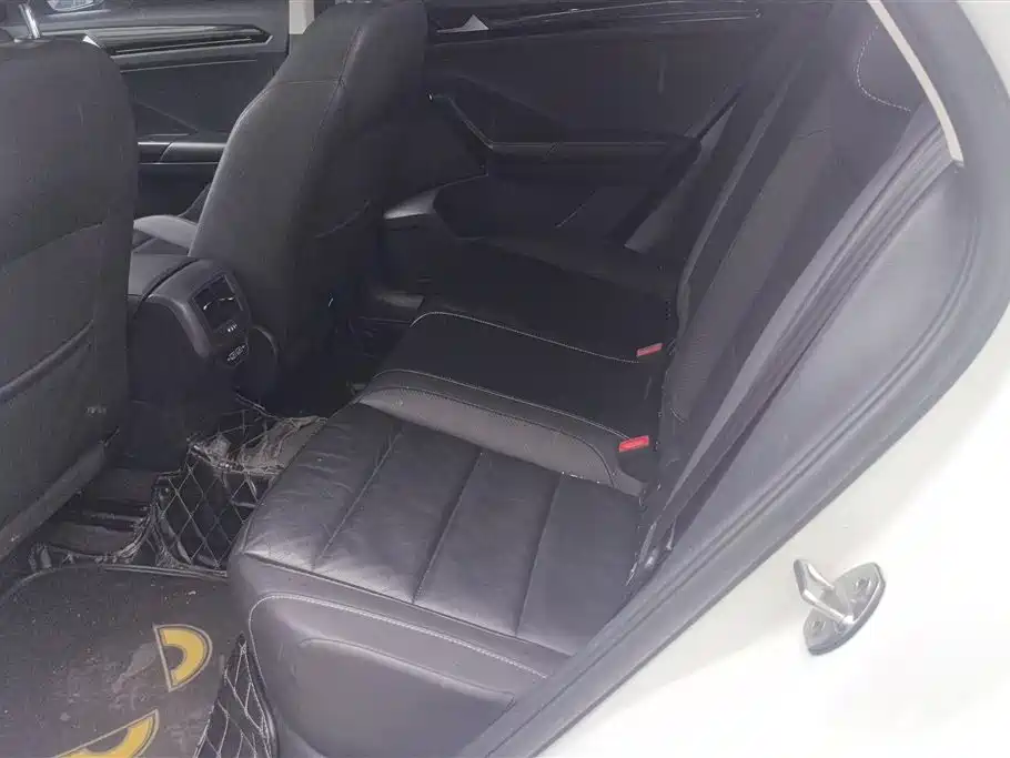 Volkswagen T-ROC 2019 280TSI DSG 2WD Comfort Version China VI фото 11
