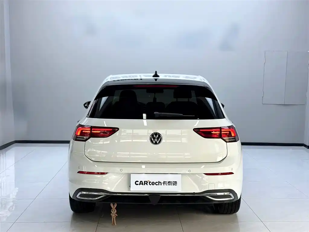 Volkswagen Golf 2023 Facelift 280TSI DSG Pro фото 5
