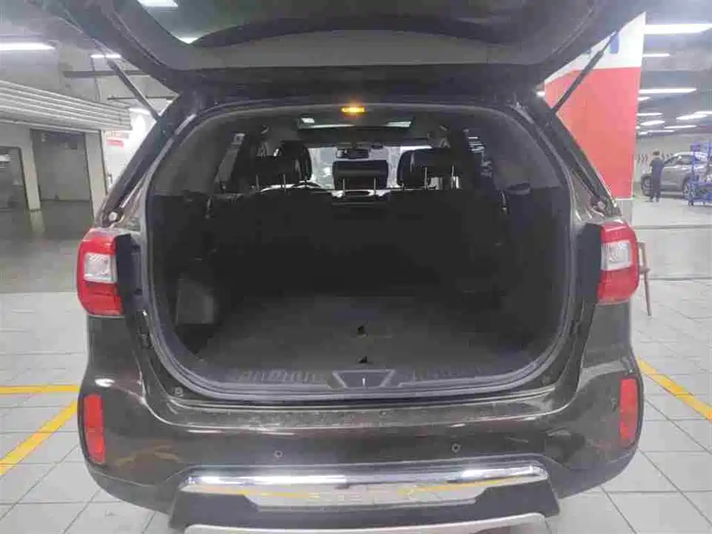 Kia Sorento 2013 2.2T 7-seat Diesel Luxury Edition фото 10