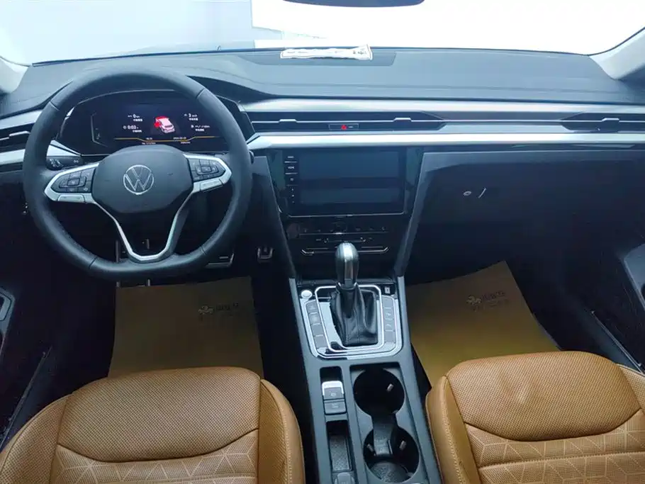 Volkswagen FAW-Volkswagen CC 2021 Shooting Brake 380TSI Hunter Heart Edition фото 12