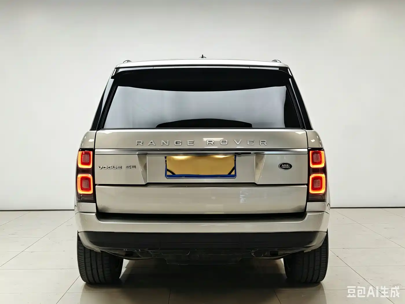 Land Rover Range Rover 2014 3.0 SC V6 Vogue фото 17