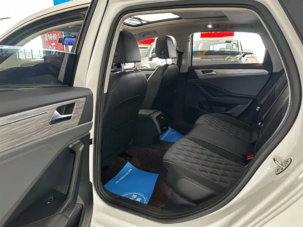 Volkswagen Sagitar 2023 280TSI DSG Beyond Lite фото 27