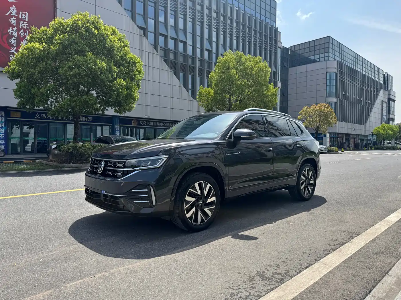 Volkswagen Tayron 2023 330TSI 2WD R-Line High-Performance Edition