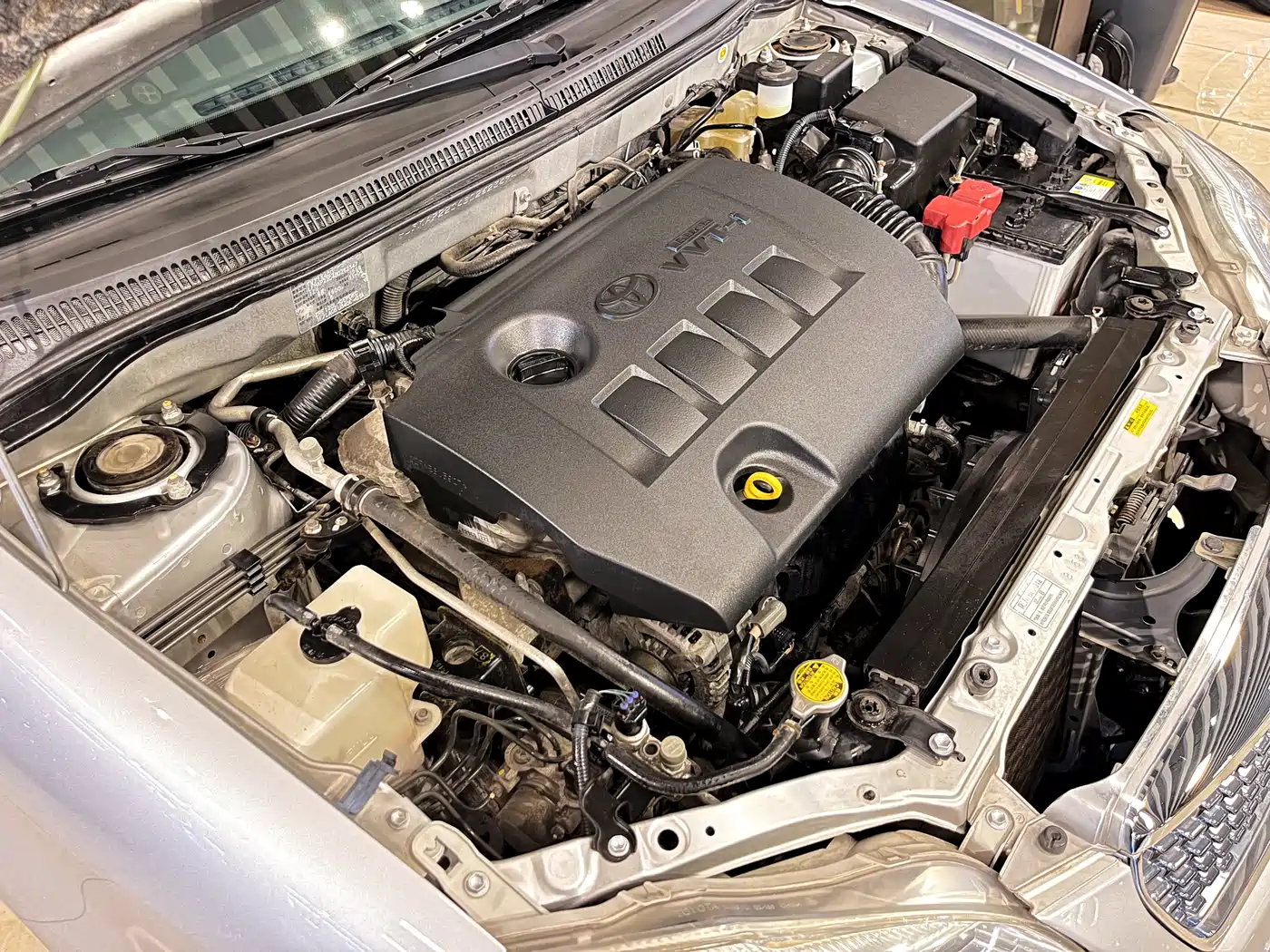 Toyota Corolla 2011 1.6L Automatic Luxury Edition фото 30