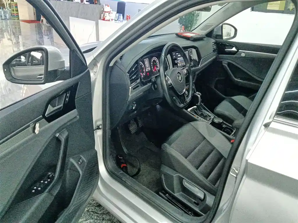 Volkswagen Sagitar 2019 280TSI DSG Comfort Edition China VI фото 16