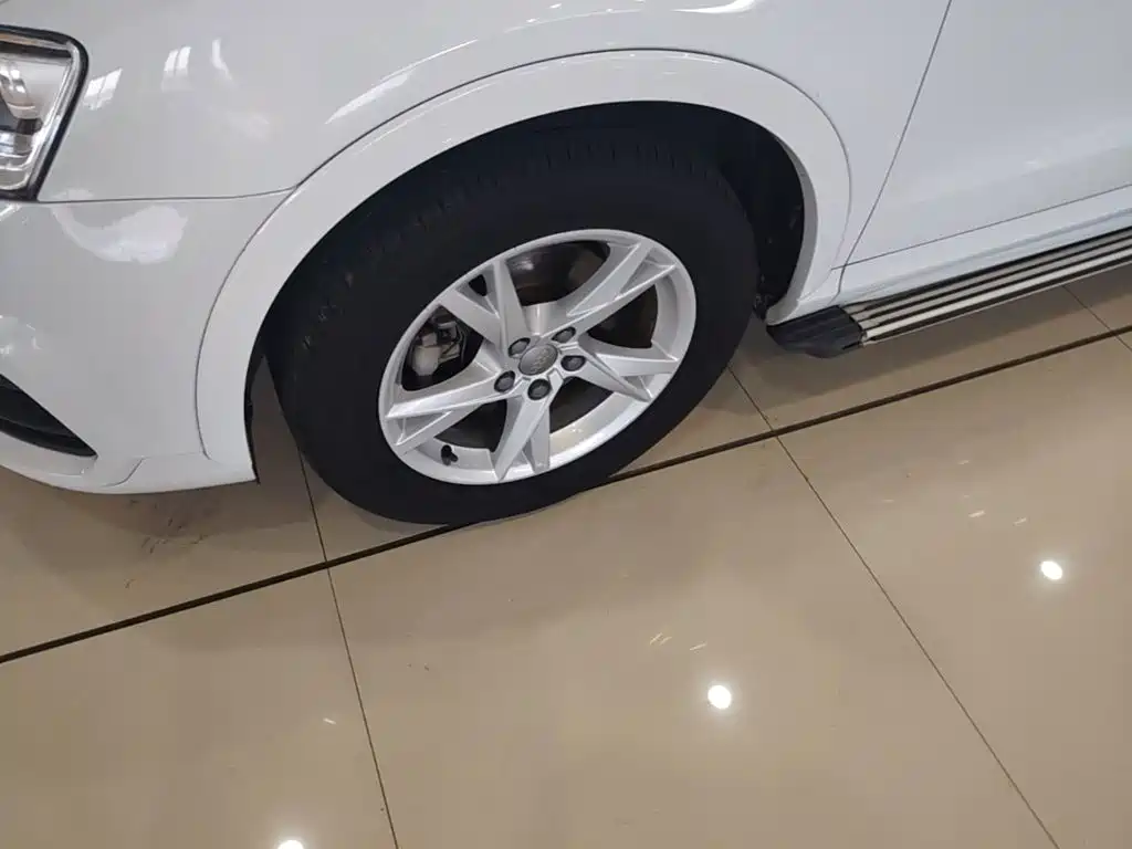 Фото 23 - Audi Q3