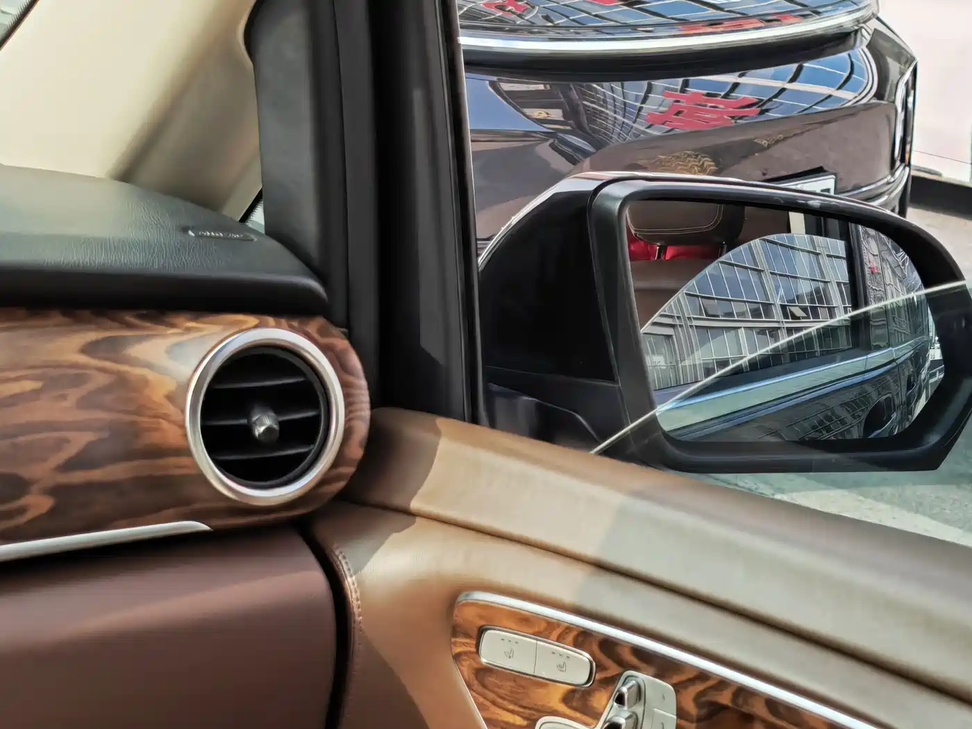 Mercedes-Benz V-Class 2018 V 260 Navigator Edition China VI фото 16