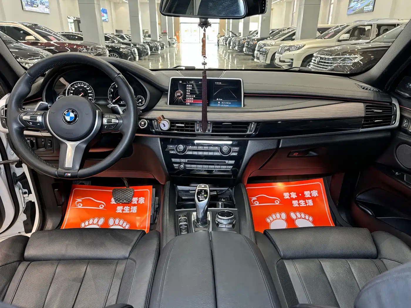 BMW X6 2015 xDrive50i M Sport фото 10