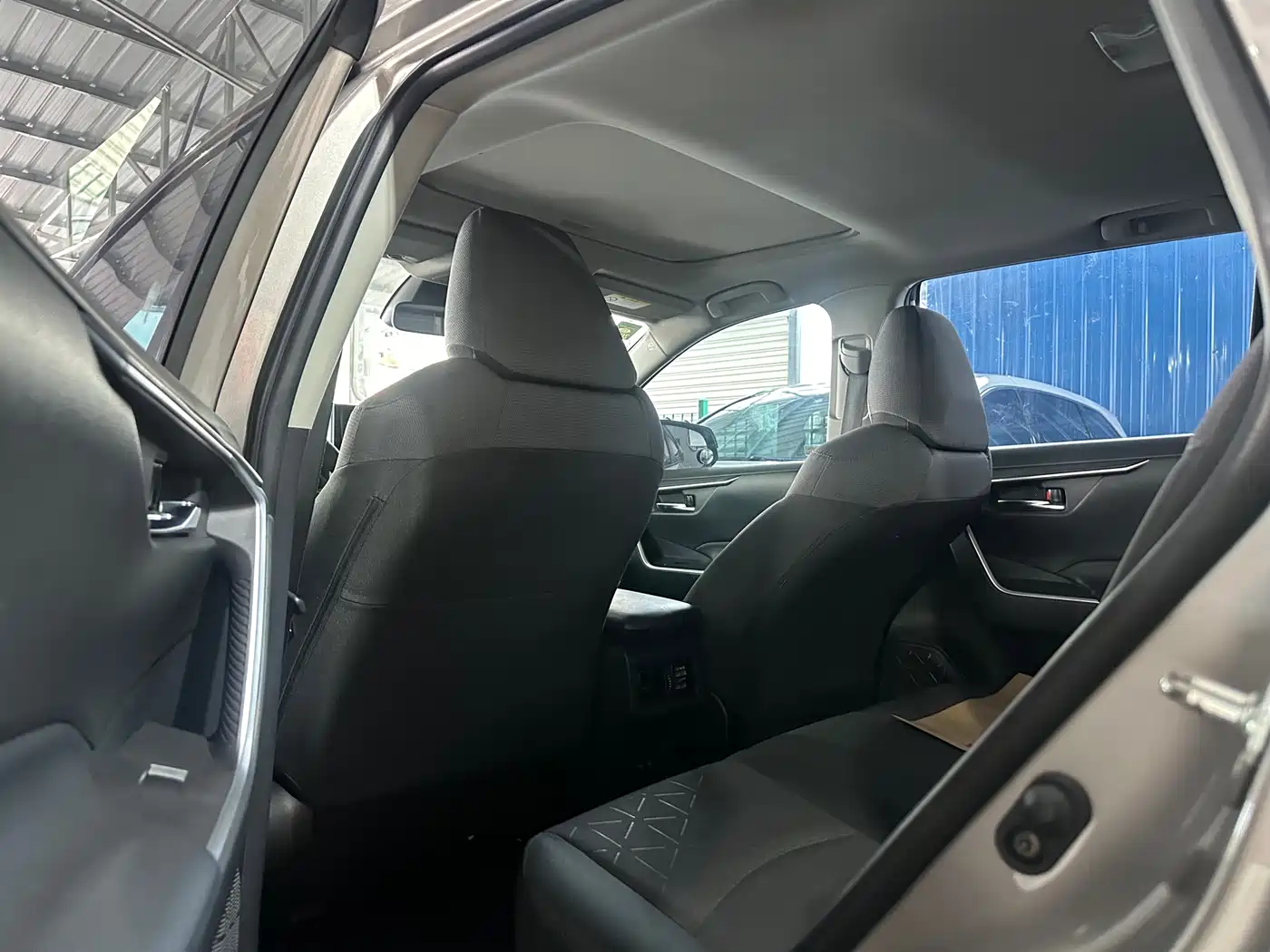 Toyota RAV4 Rongfang 2020 2.0L CVT AWD Trend Edition фото 12