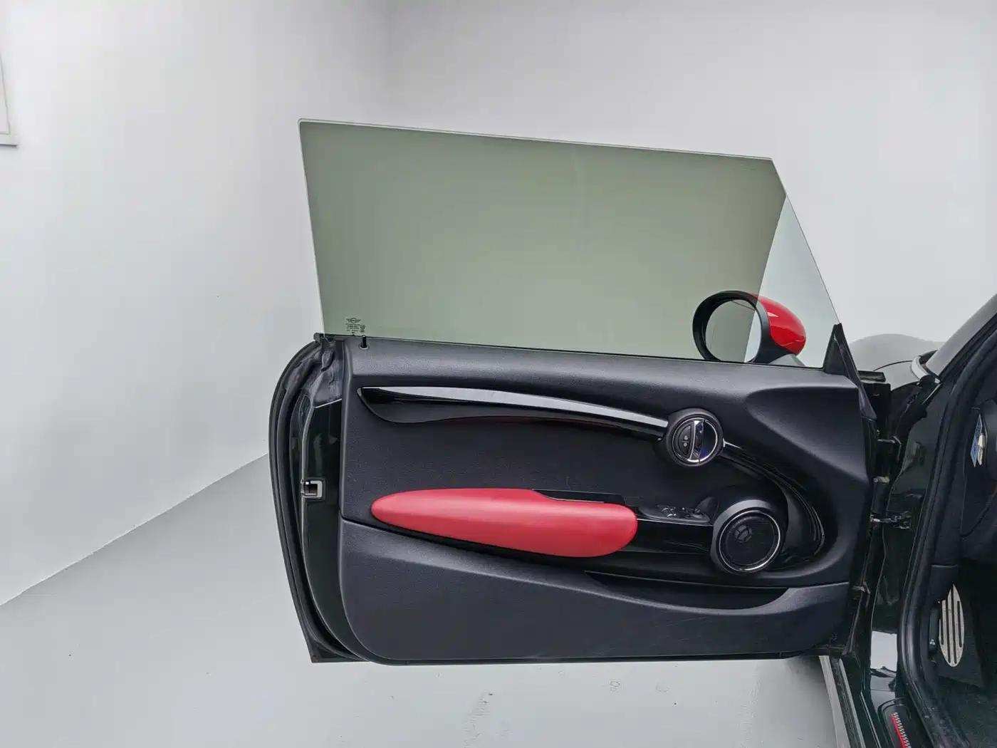 MINI JCW 2015 2.0T JOHN COOPER WORKS фото 9