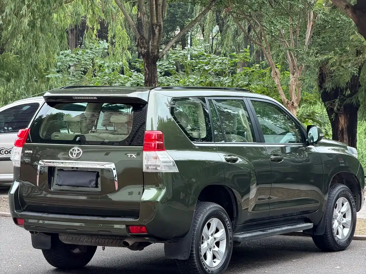 Toyota Prado (Import) 2010 2.7L Automatic Standard фото 4