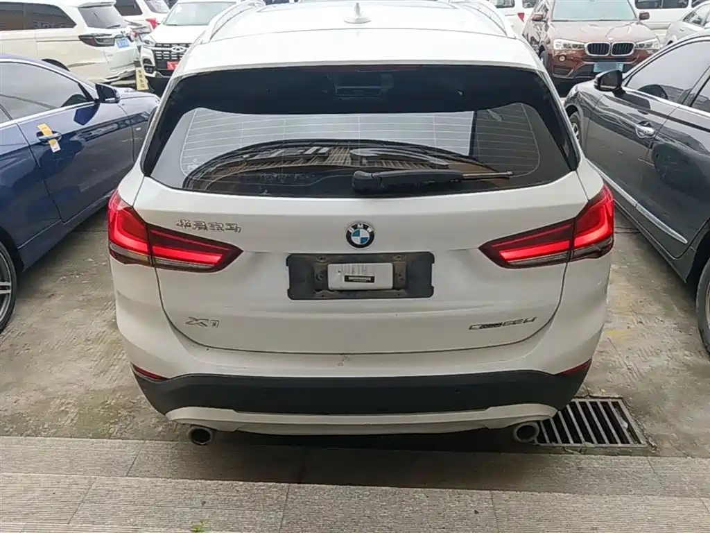 BMW X1 2021 Facelift sDrive25Li Leading фото 6