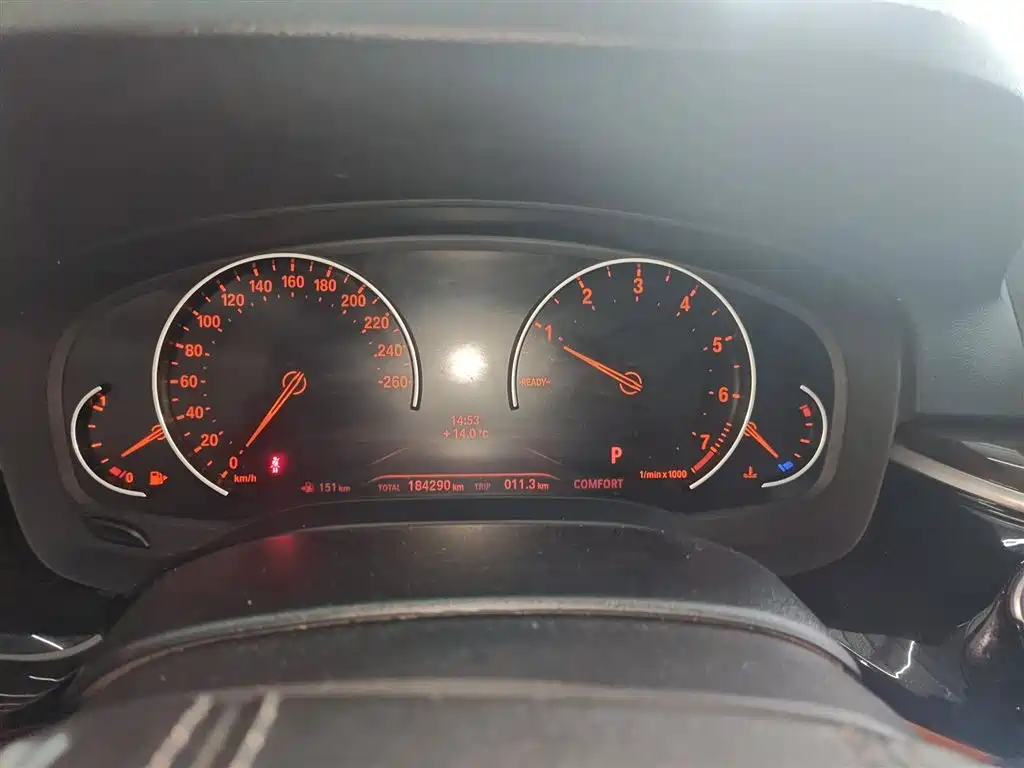 BMW 5 Series 2018 528Li Launch Special Edition фото 8