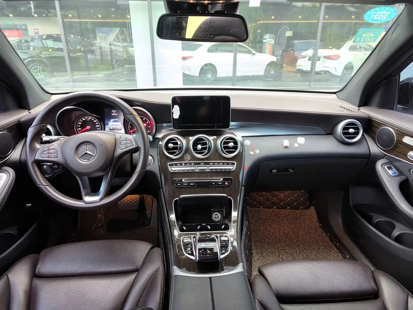 Mercedes-Benz GLC 2017 GLC 260 4MATIC Luxury фото 10