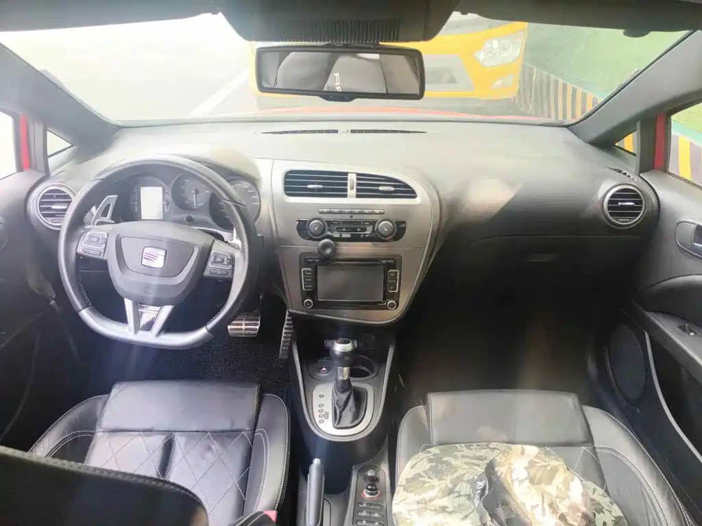 SEAT LEON 2013 2012 2.0TSI CUPRA