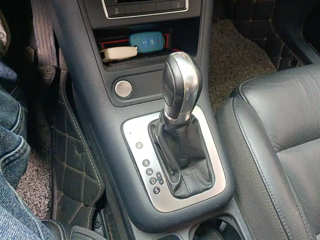Volkswagen Tiguan 2015 1.8TSI Automatic 4WD Highline фото 14