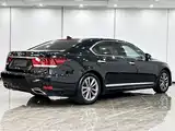 Фото 5 - Lexus LS