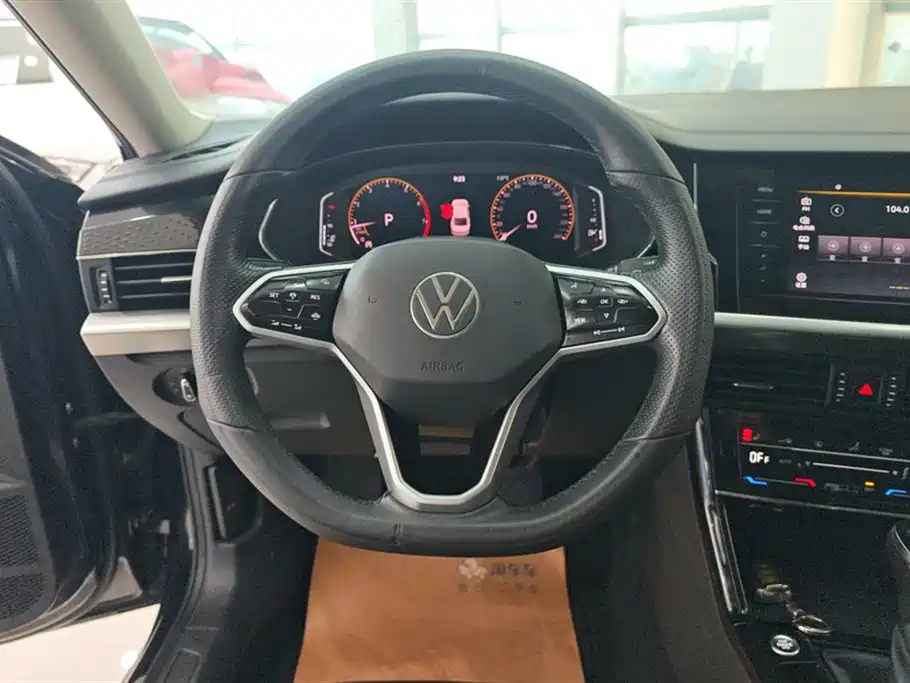 Volkswagen Passat 2023 Facelift 330TSI Starlight Elite Edition фото 15