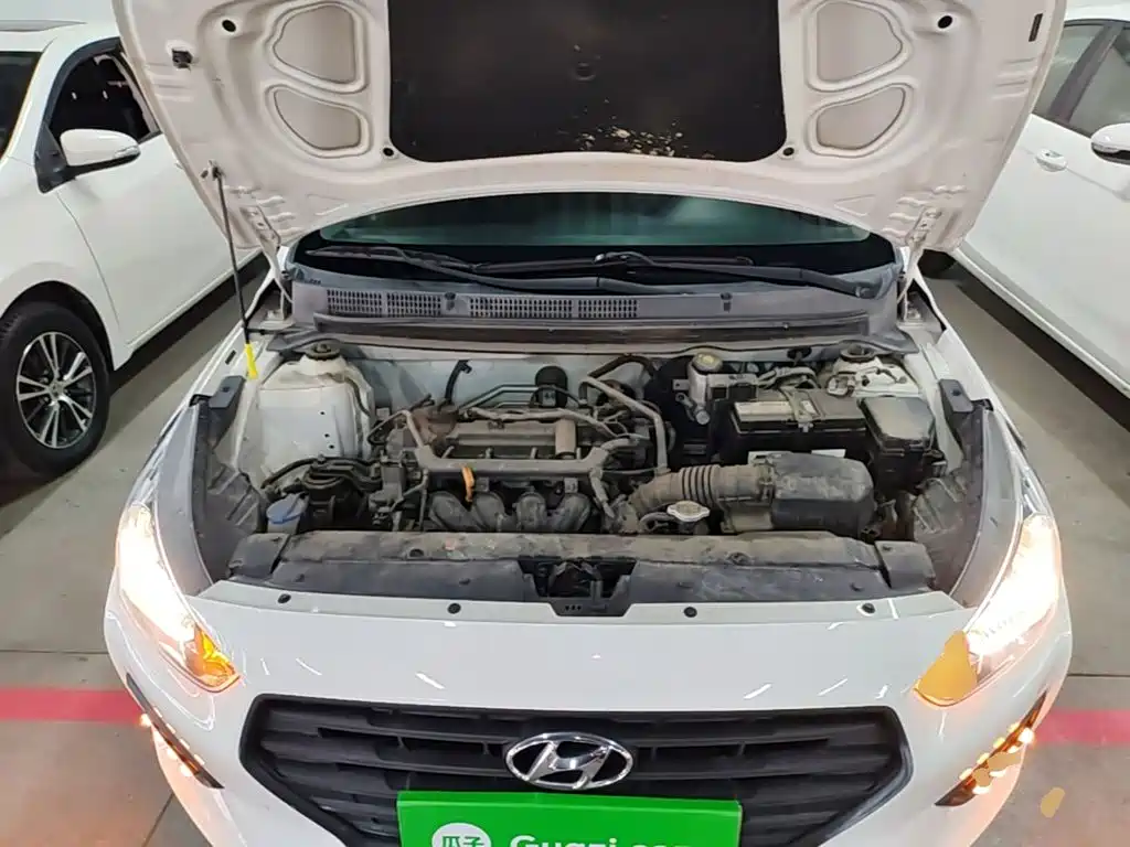 Фото 20 - Hyundai Verna