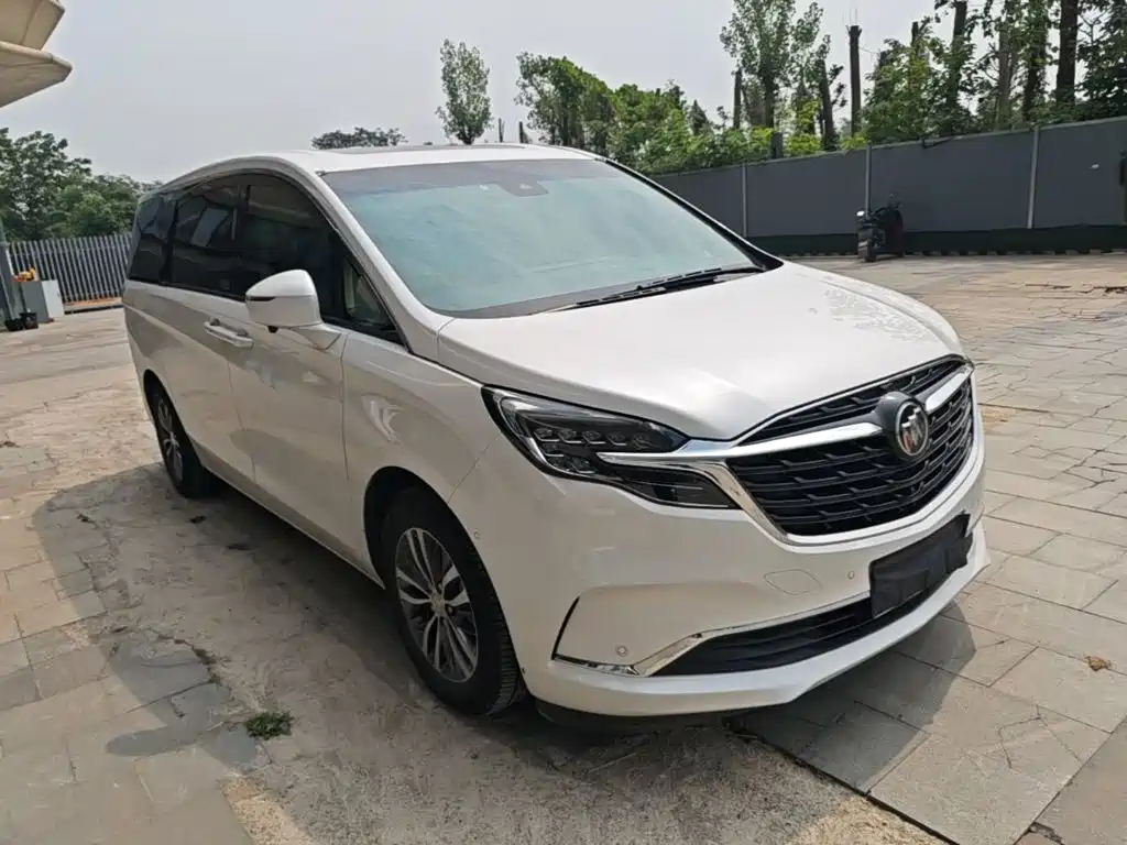 BUICK GL8