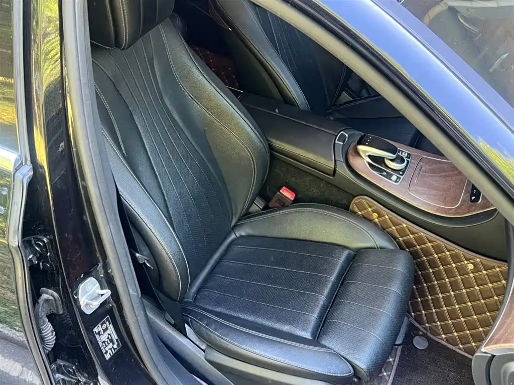 Mercedes-Benz E-Class 2018 E 200 L фото 18
