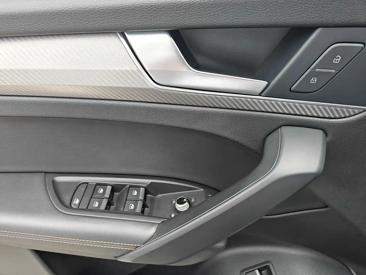 Audi Q5L 2018 45 TFSI Exclusive Fashion China VI фото 10