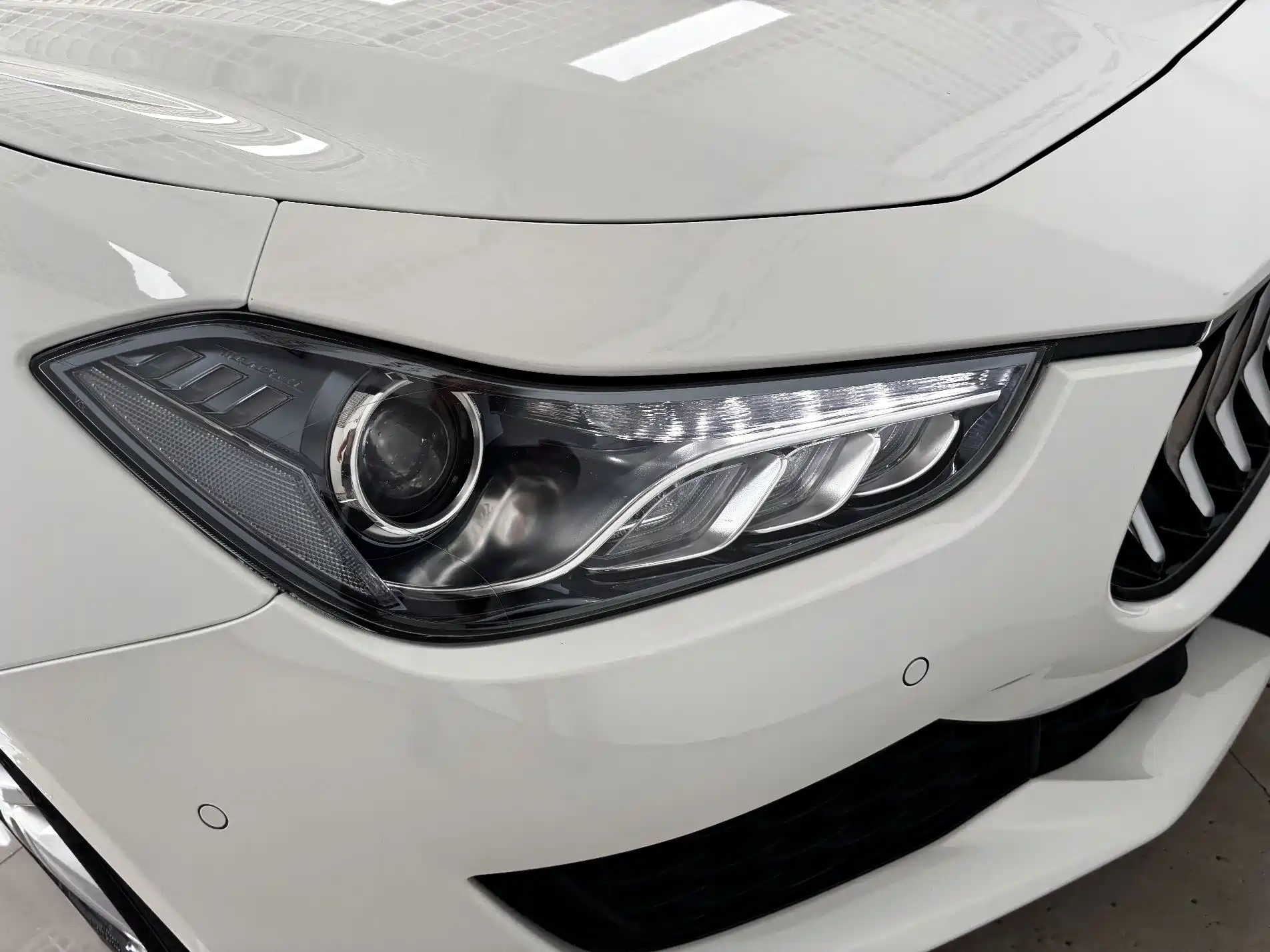 صورة 8 - Maserati Ghibli