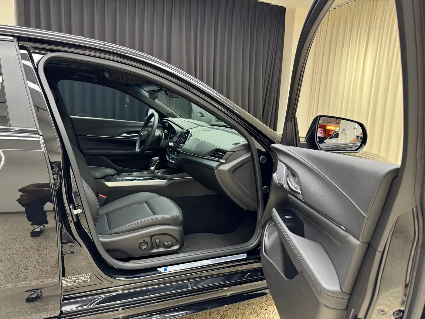 Cadillac CT4 2023 2023 25T Luxury Model