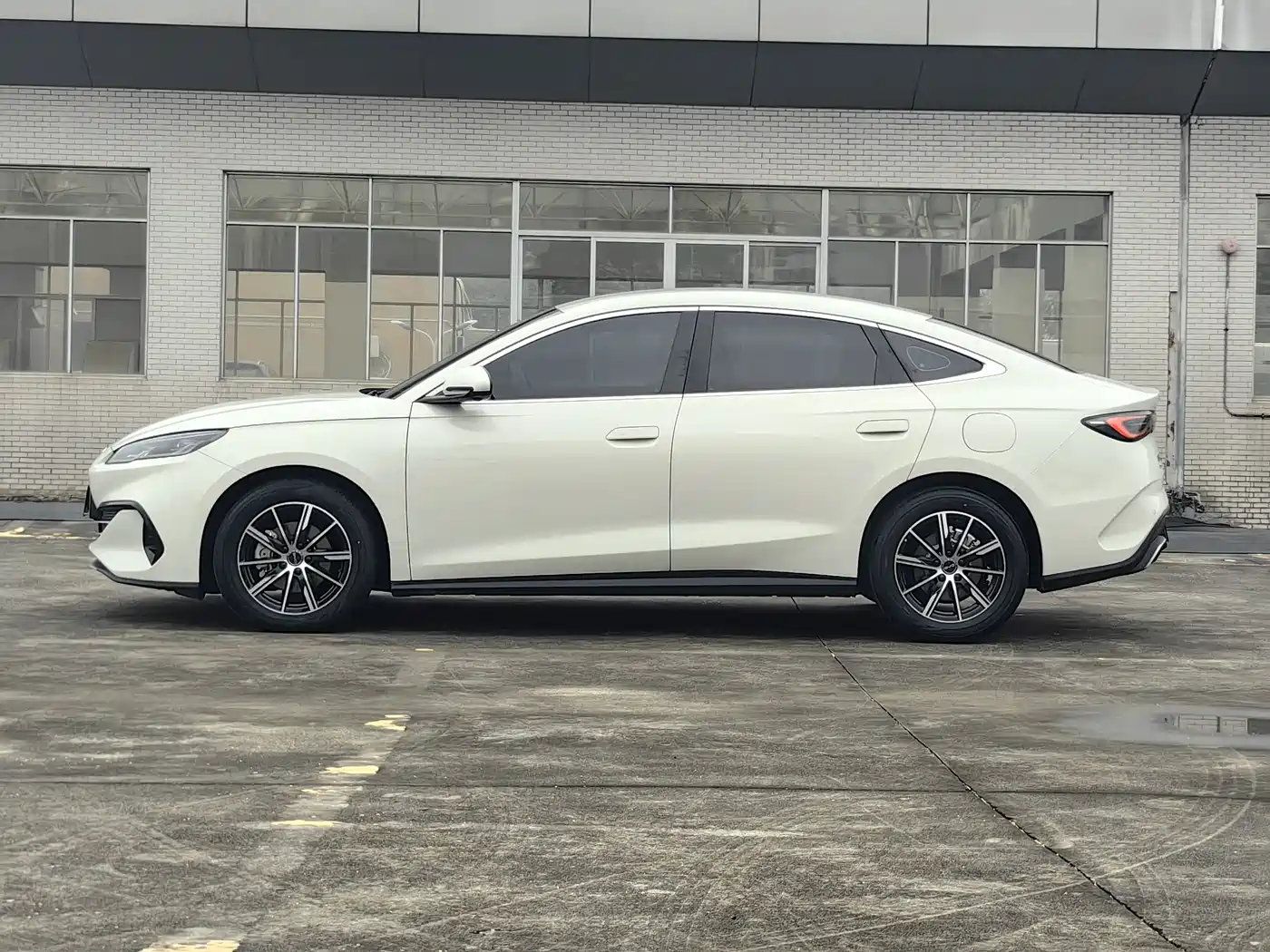 BYD SEAL 06 NEW ENERGY