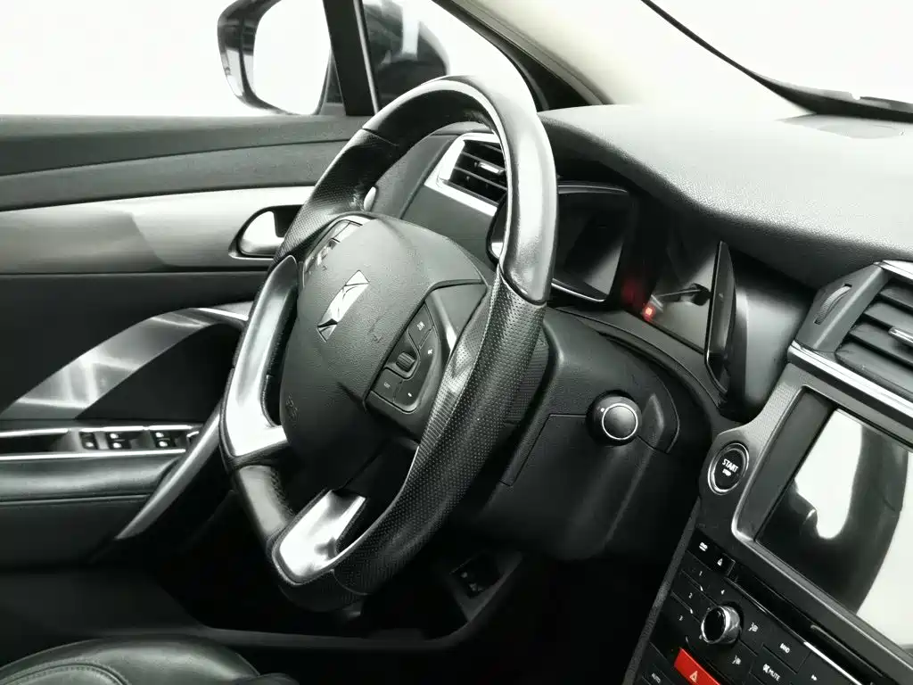 DS 6 2016 2016 1.6T Luxury THP160