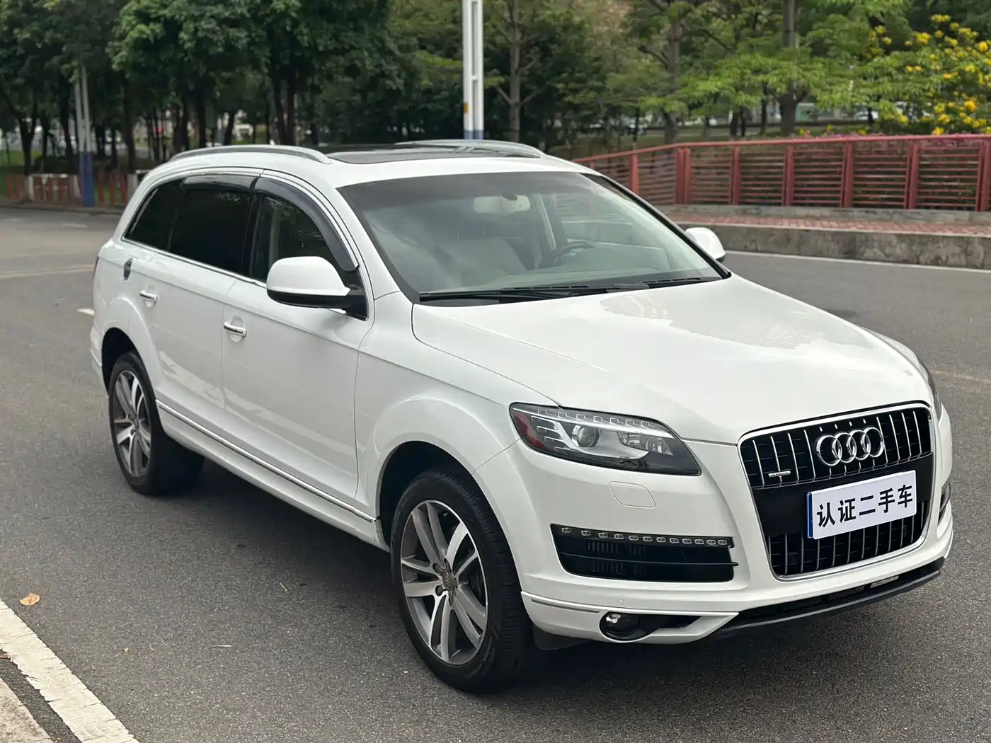Audi Q7 2012 3.0 TDI Leading Edition фото 3