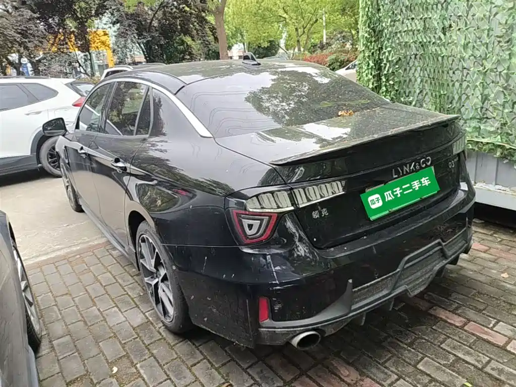 Lynk & Co 03 New Energy 2019 Model 1.5T PHEV Pro фото 5
