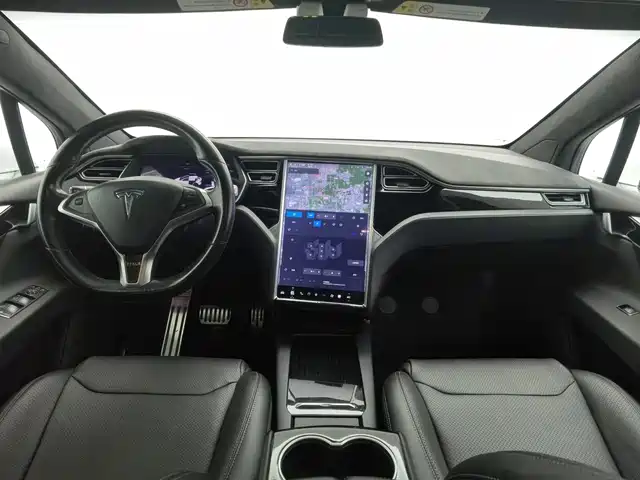 Tesla Model X 2016 Model X 90D — фото 5