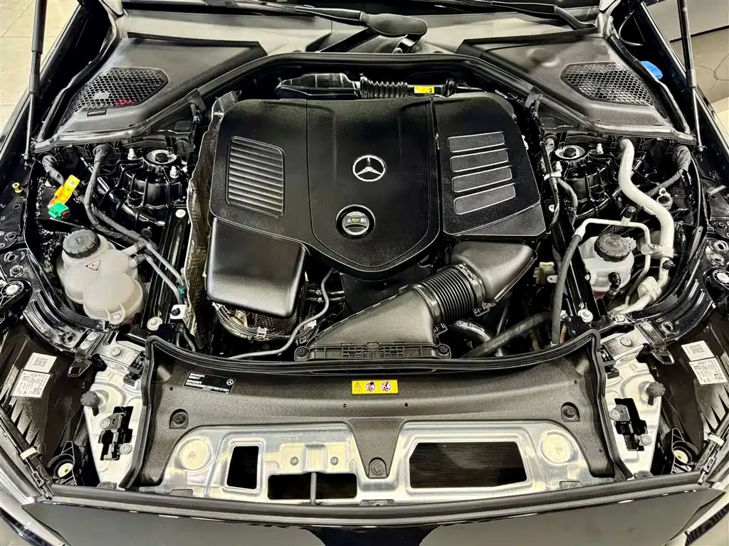 Mercedes-Benz E-Class New Energy 2024 E 350 e L Plug-in Hybrid Sedan фото 11